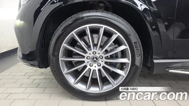 Mercedes-Benz GLE 2025 thumb 4