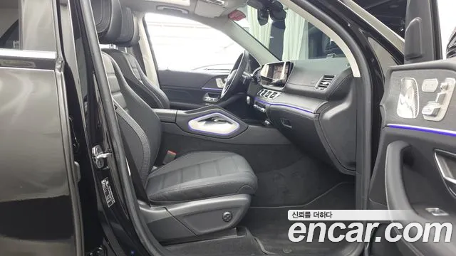 Mercedes-Benz GLE 2025 thumb 10