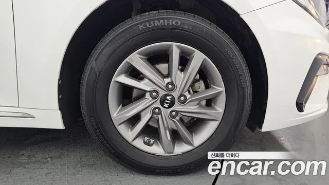 Kia K5 2019 thumb 5