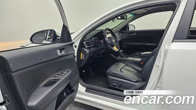 Kia K5 2019 thumb 10