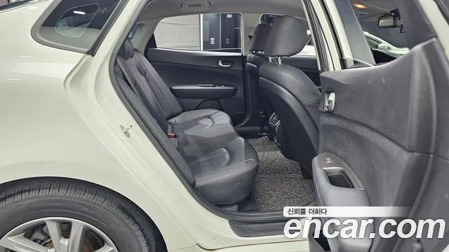 Kia K5 2019 thumb 12