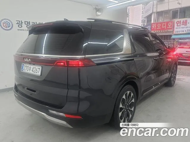 Kia Carnival 2022 thumb 3
