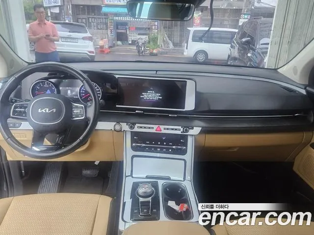 Kia Carnival 2022 thumb 6