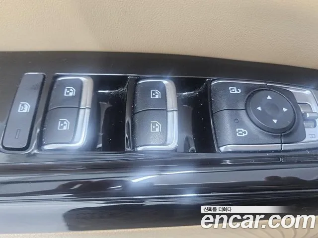 Kia Carnival 2022 thumb 8