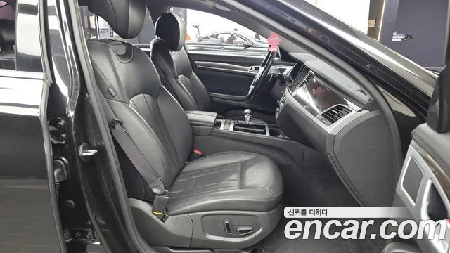 Genesis G80 2018 thumb 11