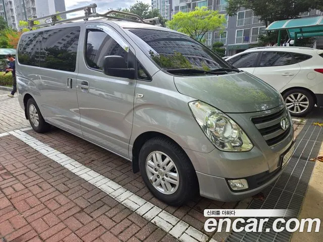 Hyundai Starex 2016 thumb 3