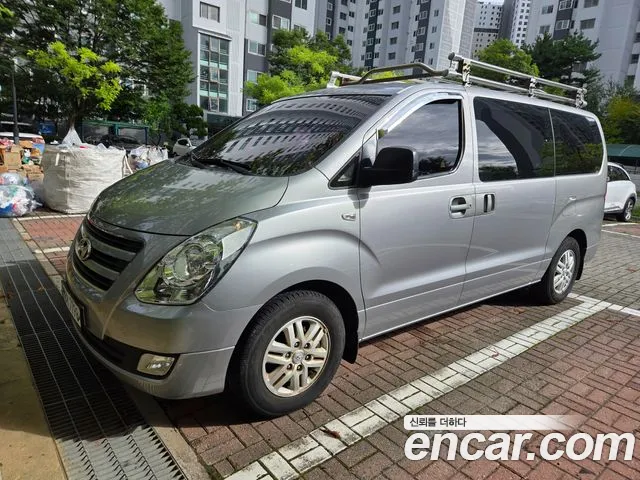 Hyundai Starex 2016 thumb 4