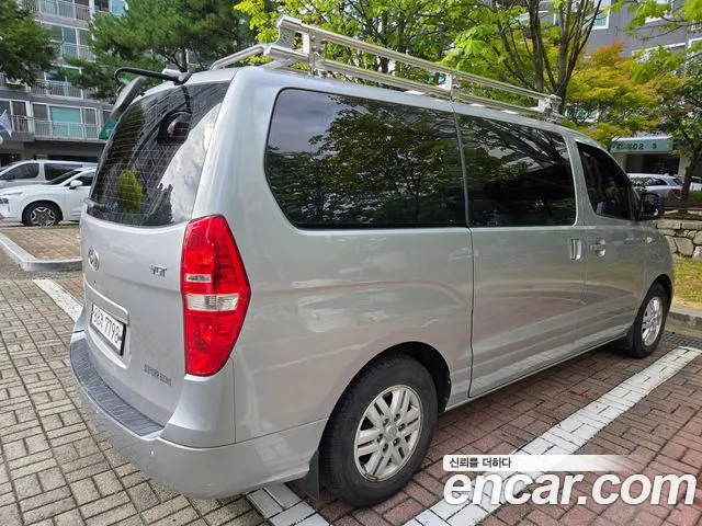 Hyundai Starex 2016 thumb 6