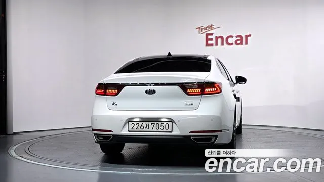 Kia K7 2018 thumb 4