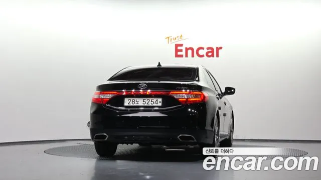 Hyundai Grandeur 2015 thumb 4