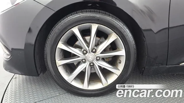 Hyundai Grandeur 2015 thumb 5