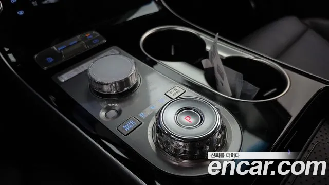 Genesis GV70 2024 thumb 9