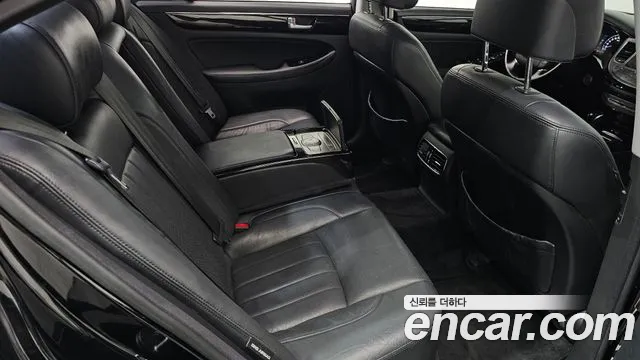 Hyundai Genesis 2011 thumb 12