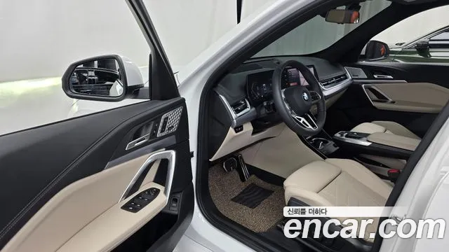 BMW X1 2025 thumb 10