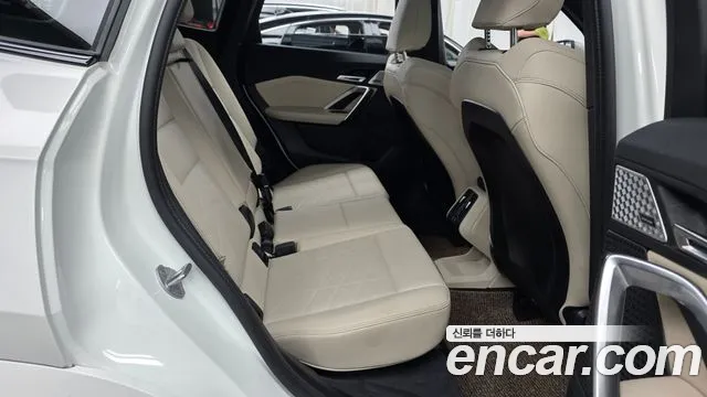 BMW X1 2025 thumb 12