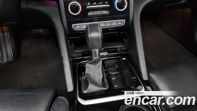 Renault-KoreaSamsung Megane 2017 thumb 9