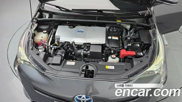 Toyota Prius 2017 thumb 6