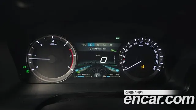 KG_Mobility_Ssangyong Rexton 2019 thumb 7