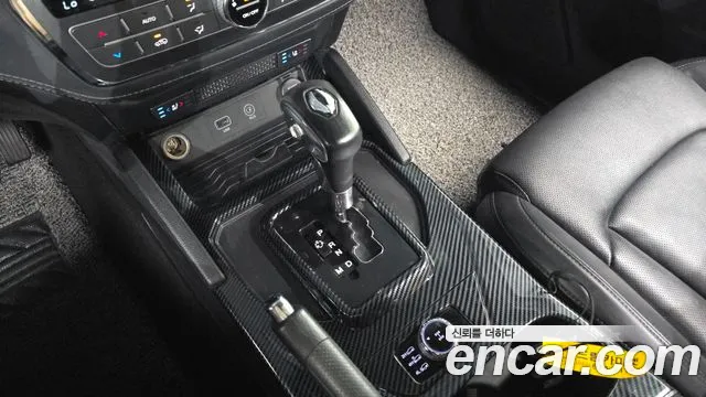 KG_Mobility_Ssangyong Rexton 2019 thumb 8