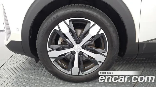 Peugeot 3008 2022 thumb 5