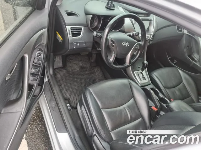 Hyundai Avante 2012 thumb 7