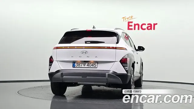 Hyundai Kona 2025 thumb 4