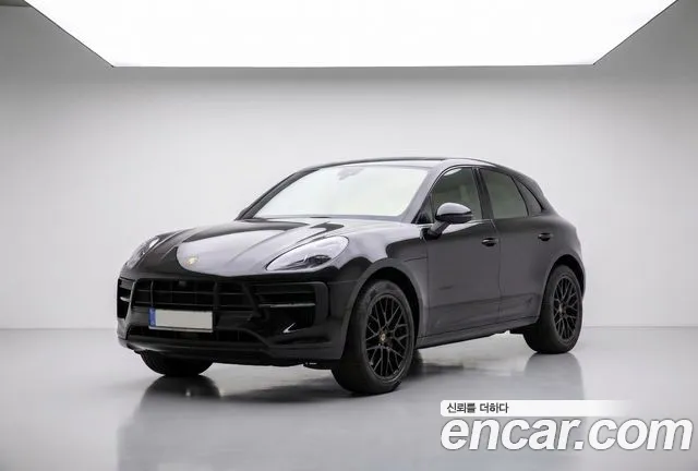 Porsche Macan 2020 thumb 4
