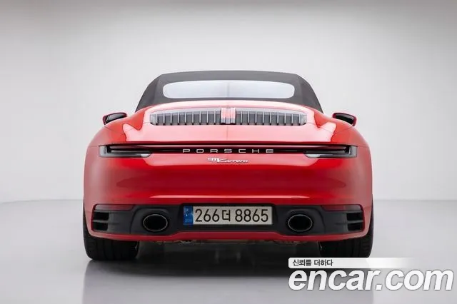 Porsche 911 2022 thumb 6