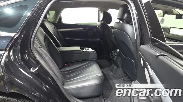 Genesis G80 2023 thumb 12