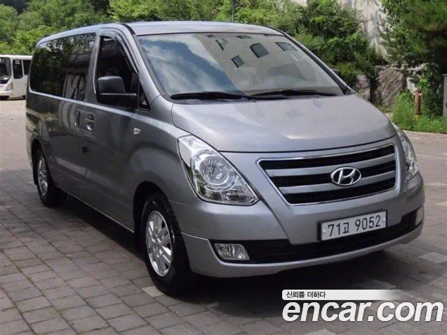 Hyundai Starex 2016 thumb 2