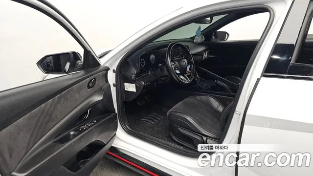 Hyundai Avante 2022 thumb 9