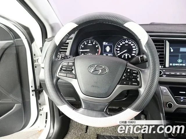 Hyundai Avante 2018 thumb 6