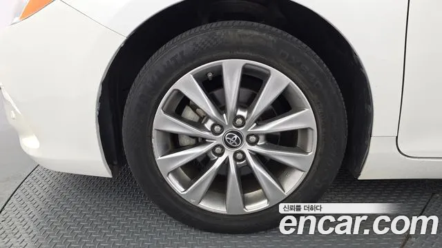 Toyota Camry 2017 thumb 5