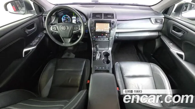 Toyota Camry 2017 thumb 7