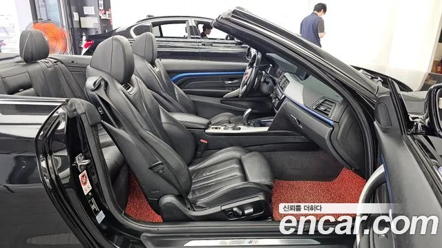 BMW 4-Series 2017 thumb 11