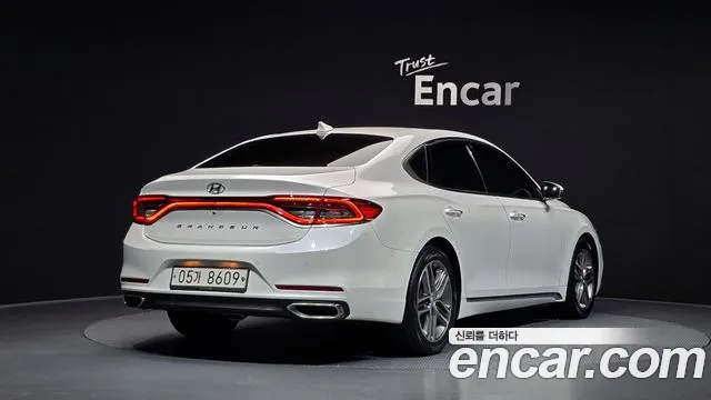 Hyundai Grandeur 2017 thumb 2