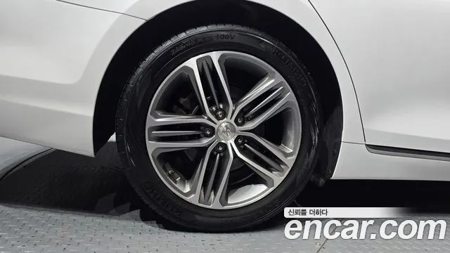 Hyundai Grandeur 2017 thumb 5