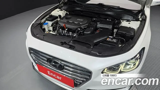 Hyundai Grandeur 2017 thumb 6