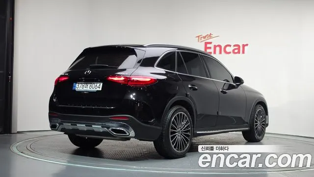 Mercedes-Benz GLC 2024 thumb 2