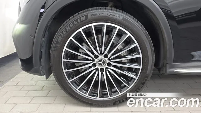 Mercedes-Benz GLC 2024 thumb 5