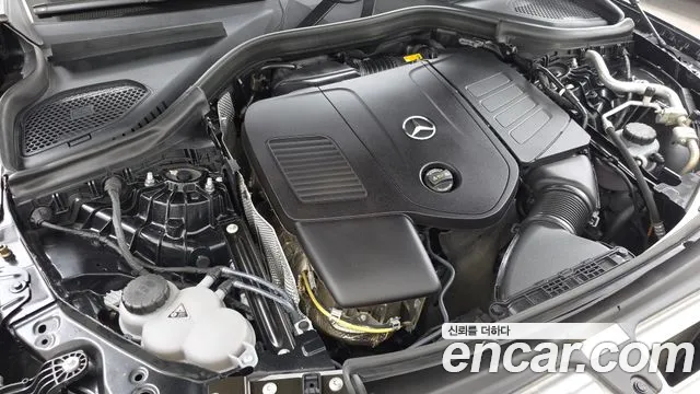 Mercedes-Benz GLC 2024 thumb 6