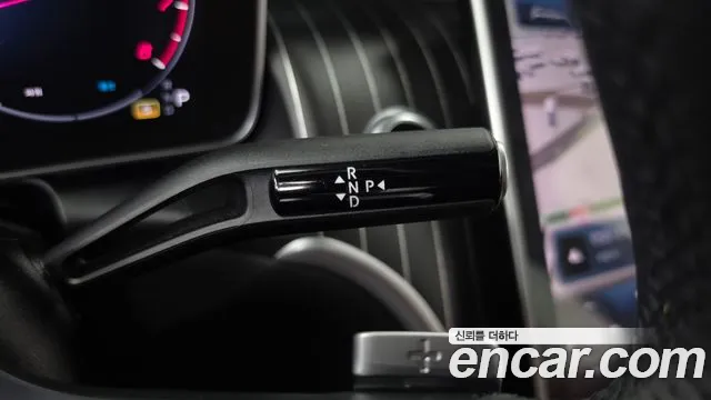 Mercedes-Benz GLC 2024 thumb 9