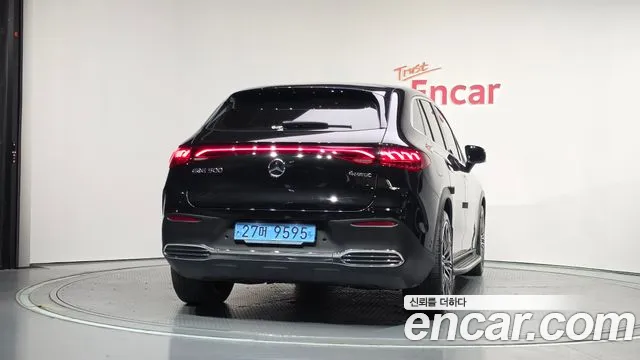 Mercedes-Benz EQE 2023 thumb 4