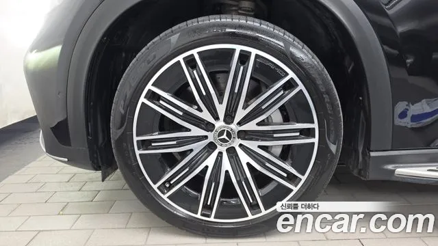 Mercedes-Benz EQE 2023 thumb 5