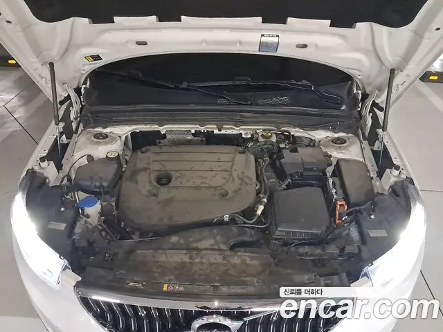 Volvo XC40 2021 thumb 6