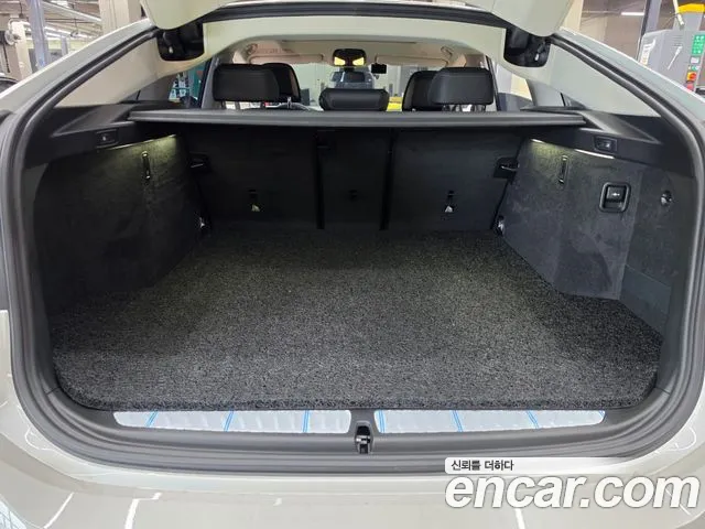 BMW Gran Turismo 2024 thumb 6