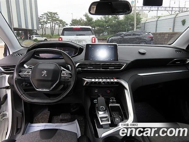 Peugeot 5008 2019 thumb 7