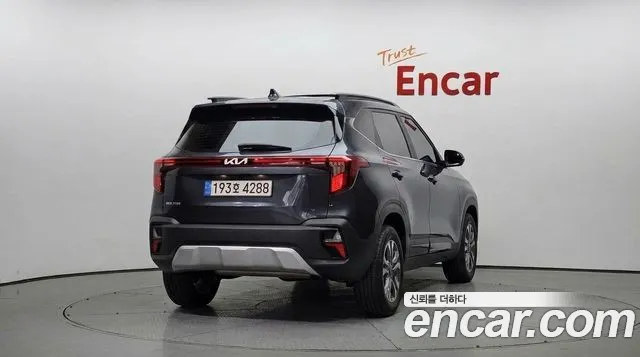 Kia Seltos 2022 thumb 4