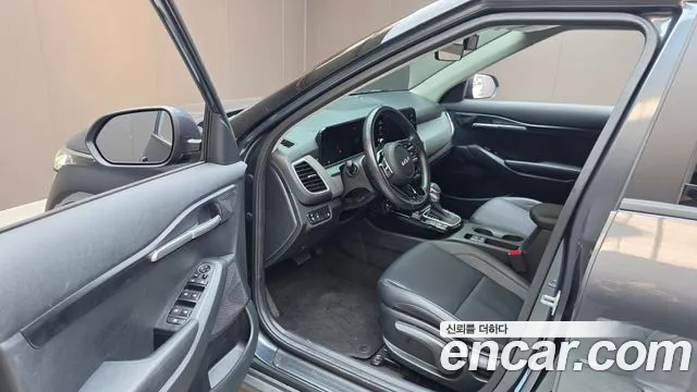Kia Seltos 2022 thumb 10