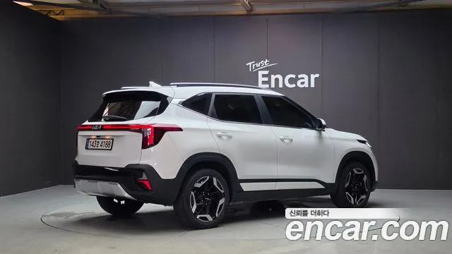 Kia Seltos 2022 thumb 2